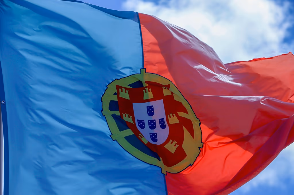 How US Citizens Can Get Portuguese Dual Citizenship (2026 Guide)