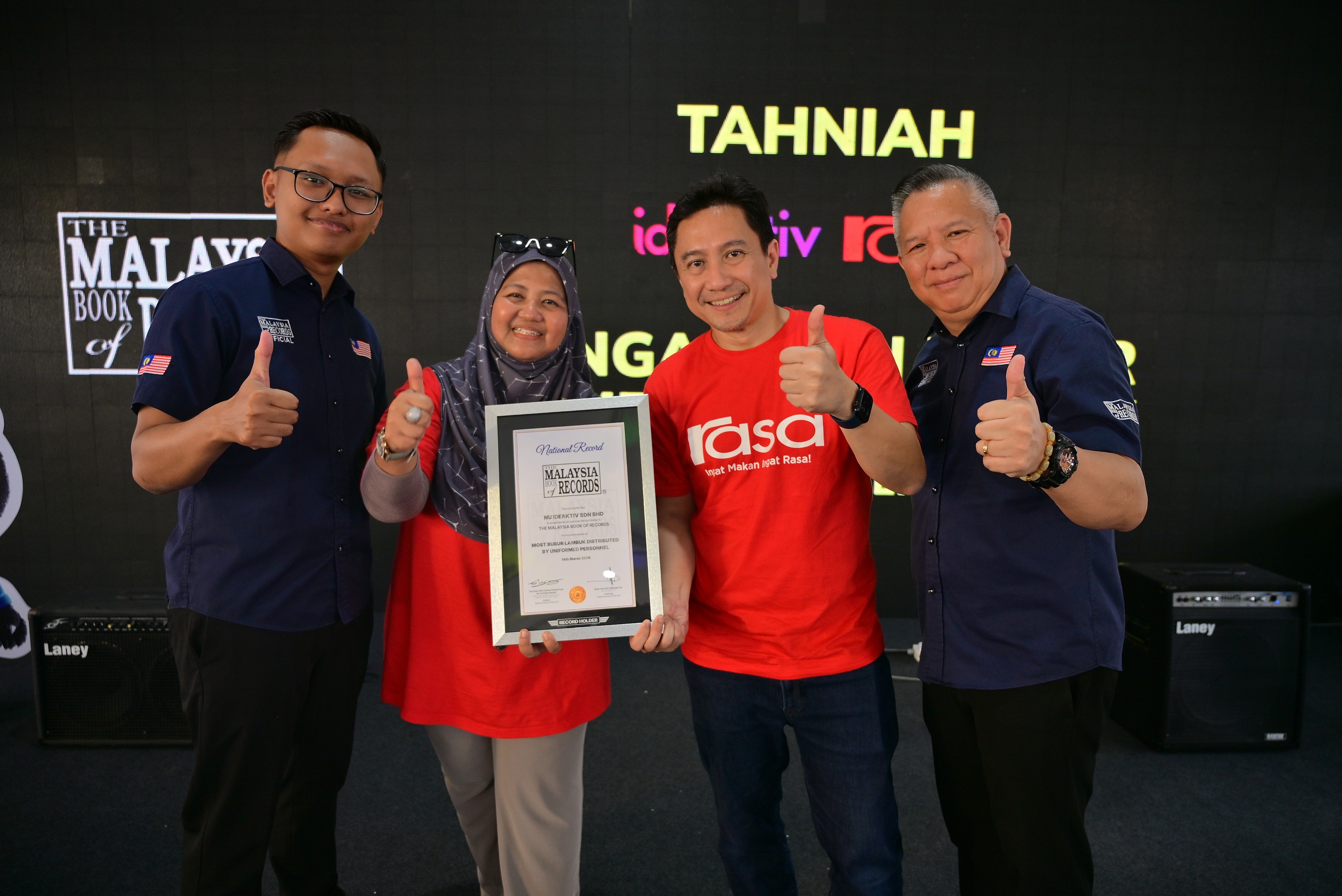 Nu Ideaktiv Dinobat Pemegang Rekod Nasional Melalui Rasa Bubur Lambuk Rewang Abang Bomba