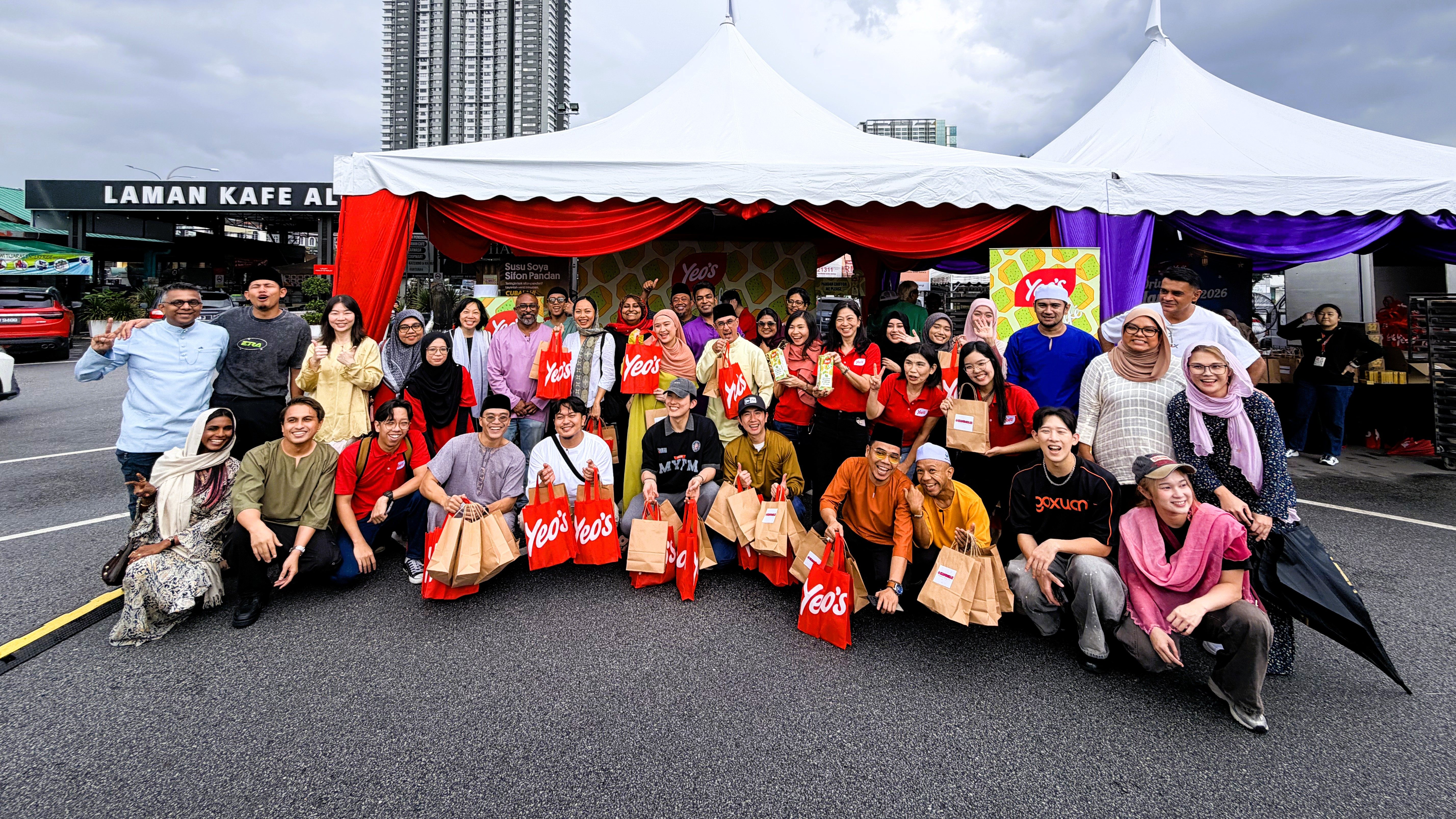 Astro Audio, 13 Stesen Radio & YEOS Berganding Bahu Jayakan Edaran Bubur Lambuk Ramadan
