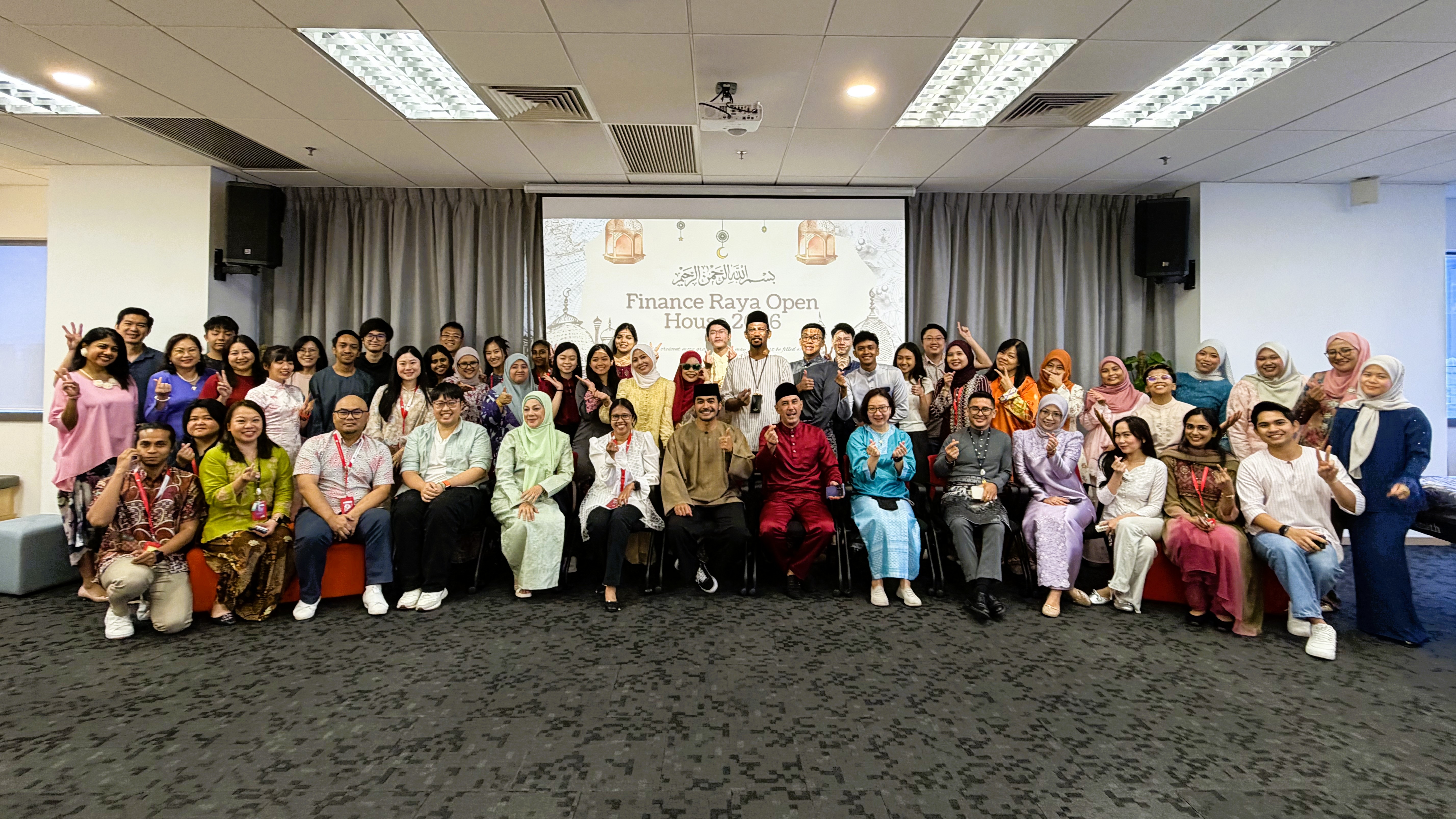 SINAR Raikan Aidilfitri Bersama Pendengar Melalui Program “SINAR Beraya Di Pejabat”