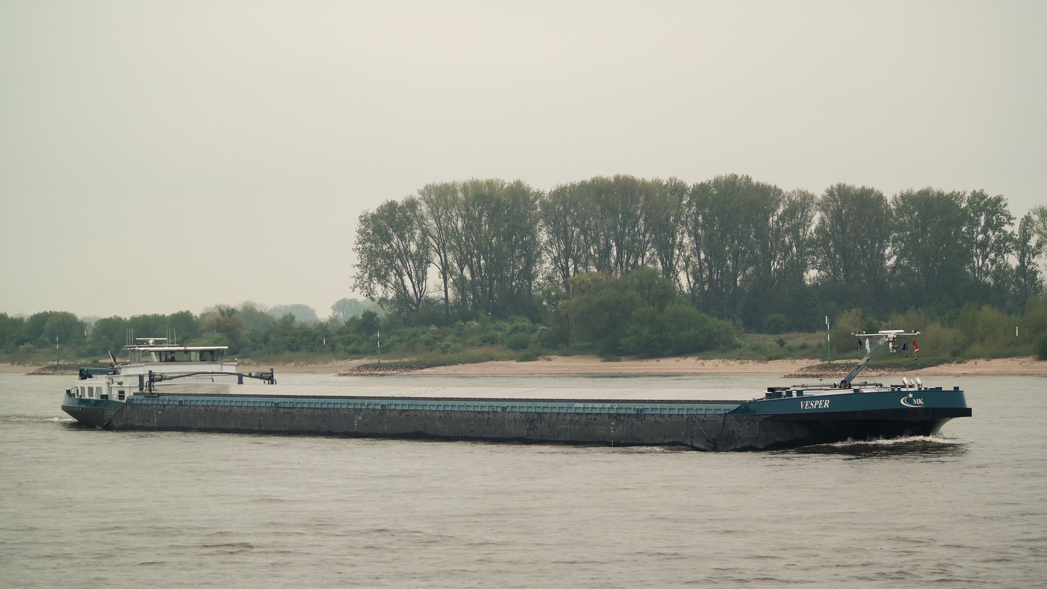 ms Vesper, Relatieschip van Amer Shipping