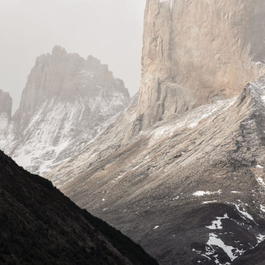 EXCLUSIVE CONTEST: AT THE HEART OF THE WORLD