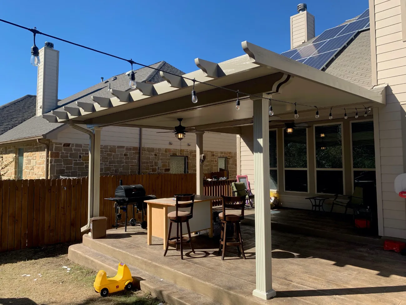 pergona style patio cover construction in san antonio