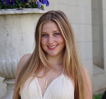 Claudia LeDuc's headshot