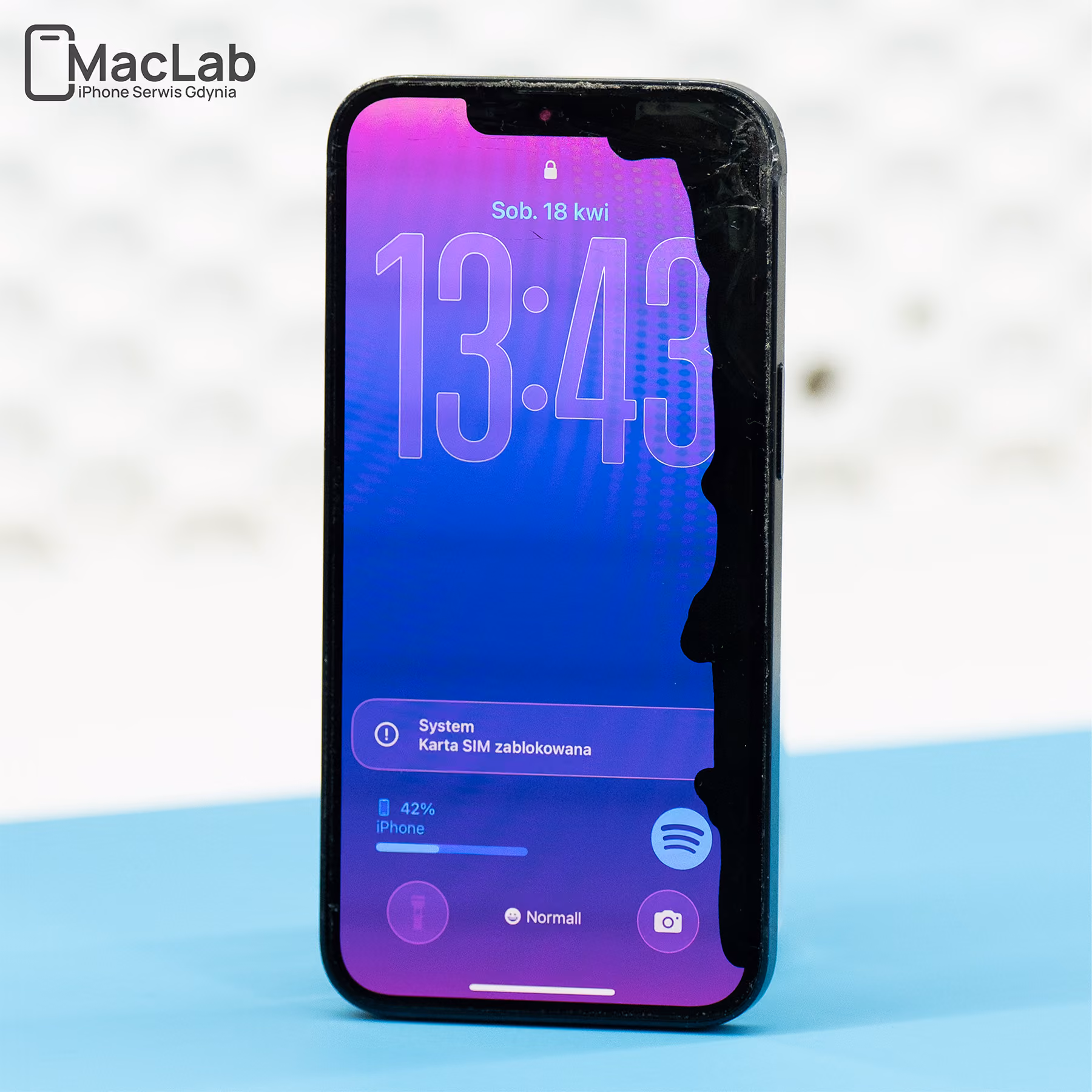 Wymiana ekranu iPhone - MacLab Serwis Gdynia Trójmiasto
