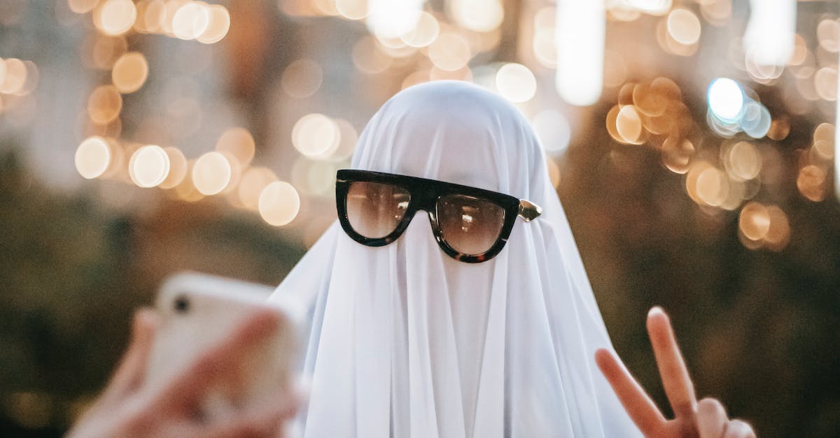 What Healing Spells Give Light Bringer Energy?