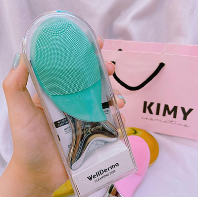 Nên mua máy rửa mặt Wellderma con cá không?