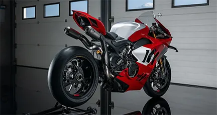 Panigale V4 R Offer