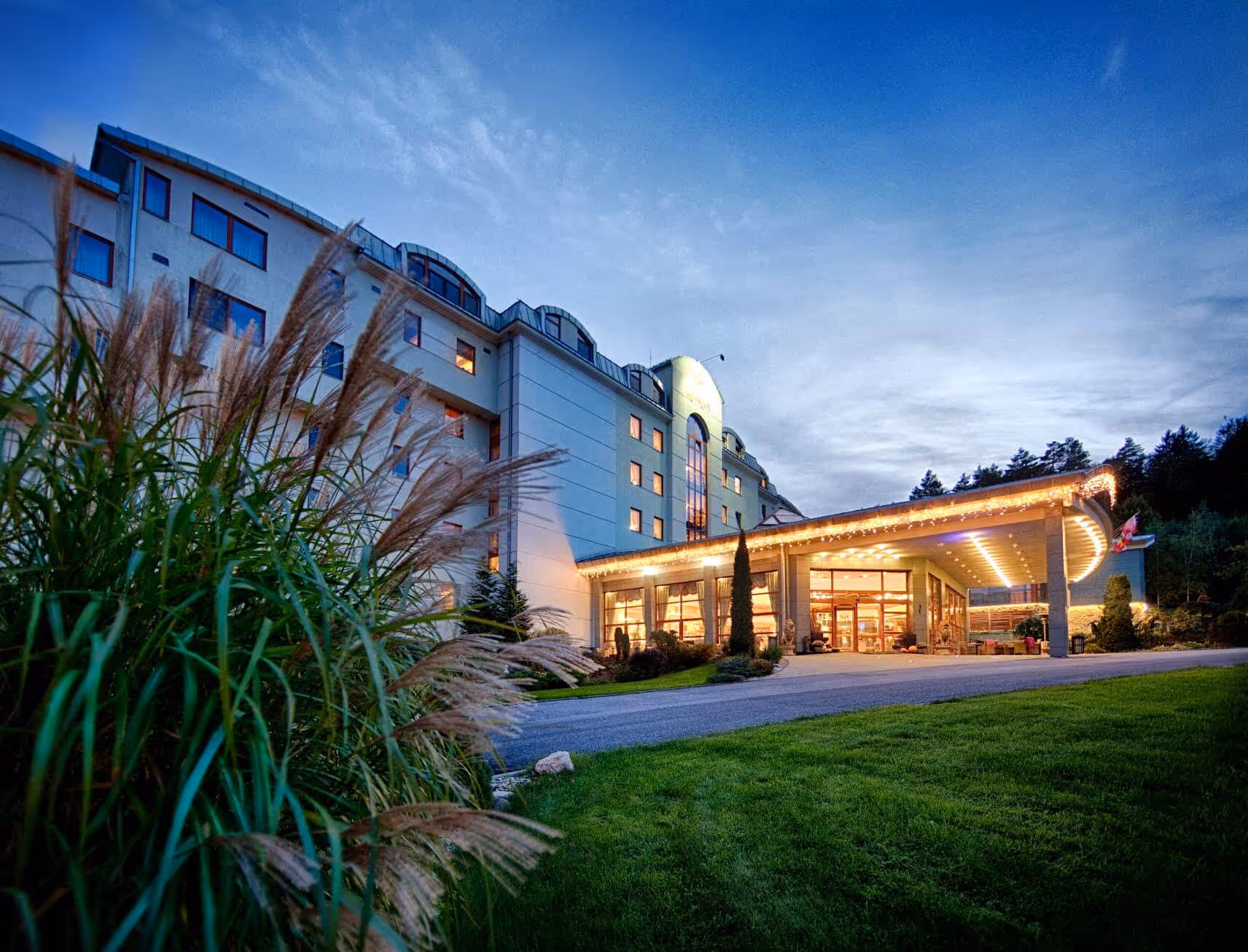 Hotel a Spa Resort Kaskady - hlavný vchod