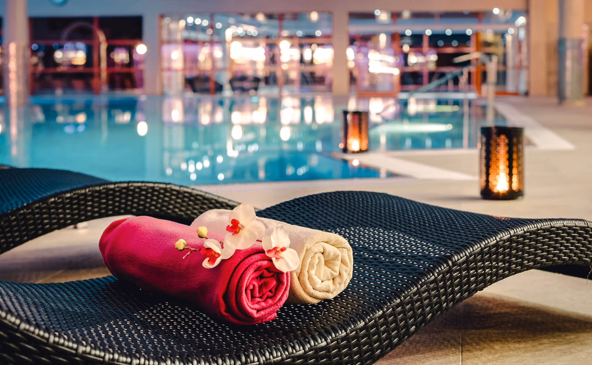 Termálny vnútorný bazén vo wellness a spa resorte Kaskady
