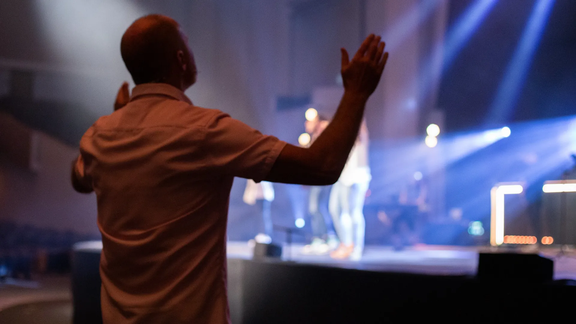 Pastor Darin Latham in the worship service