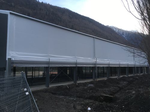 Montage de portes à enroulement