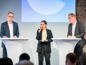 EMO Hannover 2023 Preview - Podiumsdiskussion Dr. Wilfried Schäfer, Tanja Lee, Dr. Markus Heering // © VDW