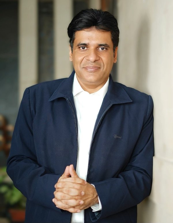 Dr. Anish Rakheja