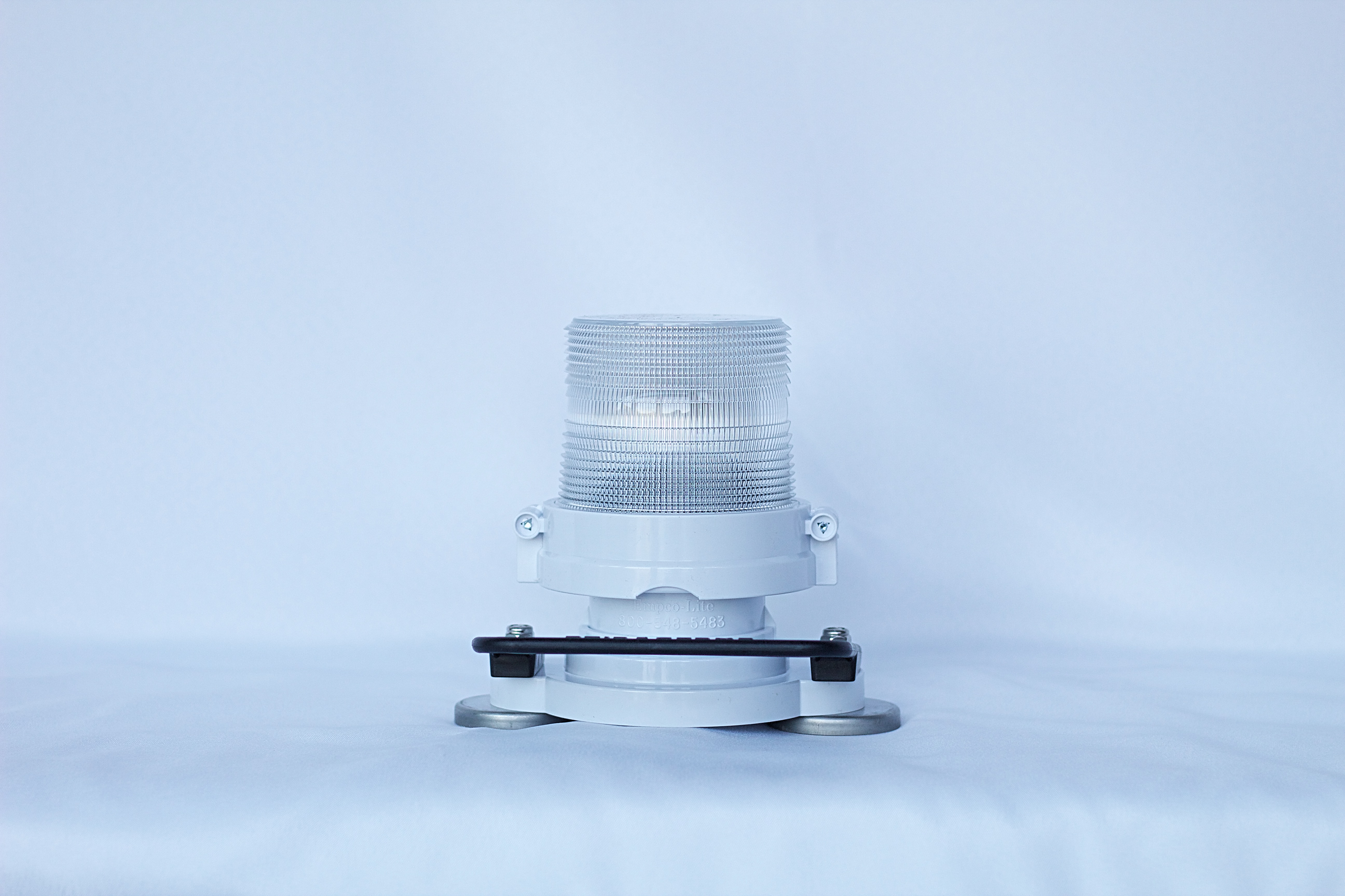 Specification: Exceeds US Coast Guard specifications.
Visibility exceeds one nautical mile.
Solar panels are internal, providing less chance for damage and malfunction.
It is a steady burn light that comes in clear, red, or green.
LEDs last 100,000 hours.
Lasts 7+ days in between charges.
Rechargeable battery should last 2-3 years depending on moisture corrosion.
Comes standard with a magnetic base and a carry handle.
Box Quantity: 10