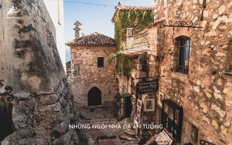 Những ngôi nhà đá tại Èze
