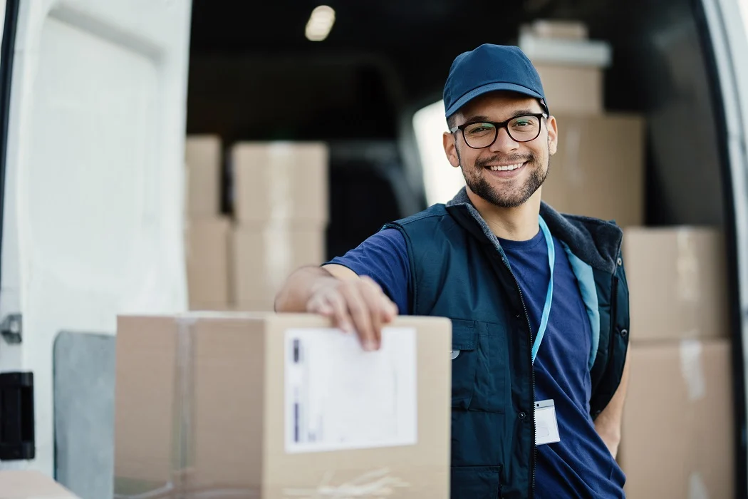 how far in advance should you schedule local movers 40/13