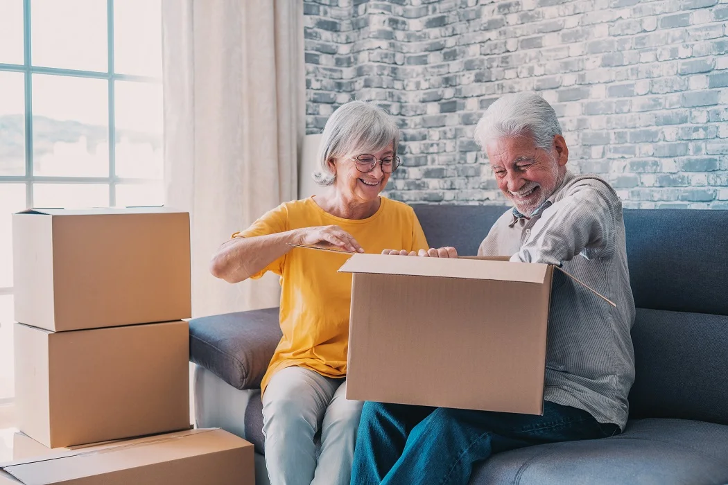 senior moving checklist 70/17