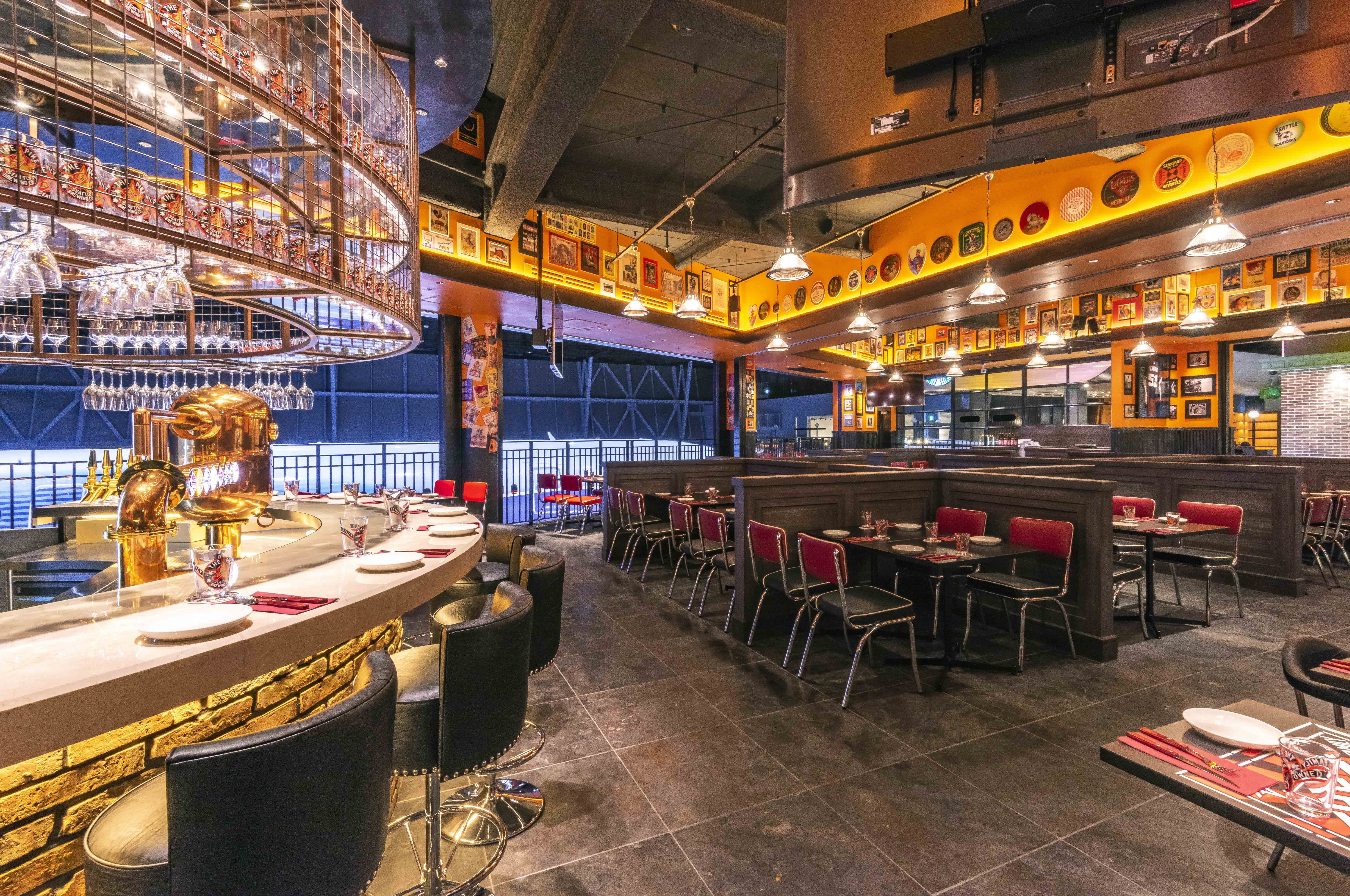 THE PIKE BREWING RESTAURANT & CRAFT BEER BAR FLIGHT OF DREAMS