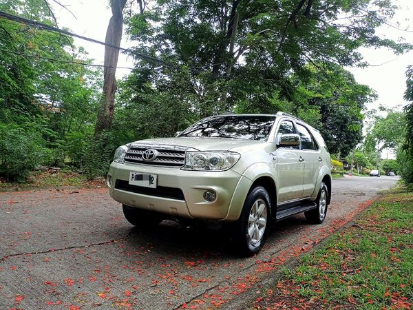 2011 Toyota Fortuner G Gas