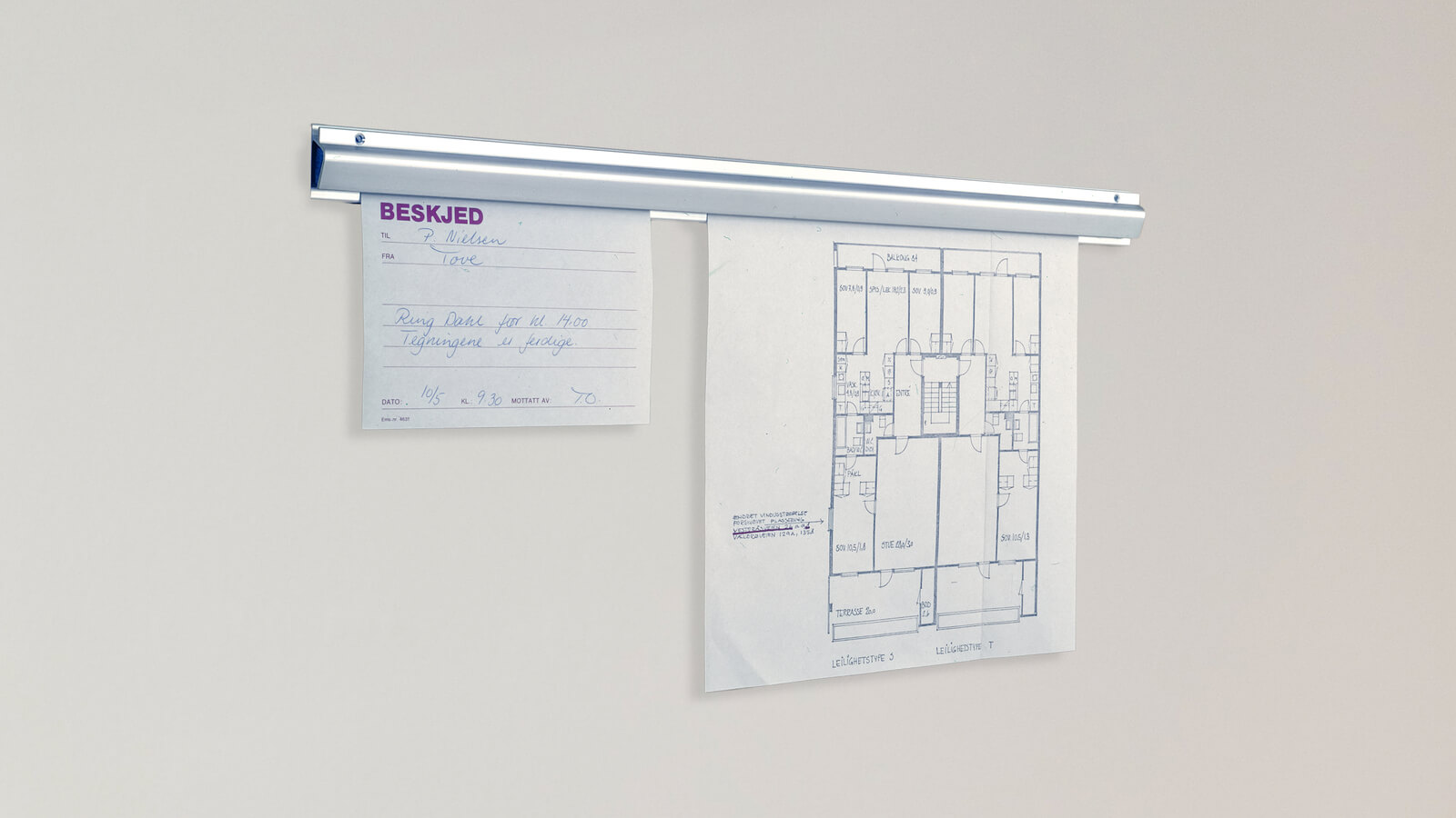 Fixlisten opphengslist for plakater, papp og plast