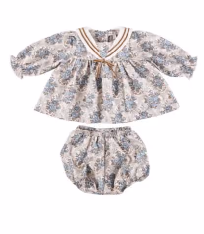 Two piece set