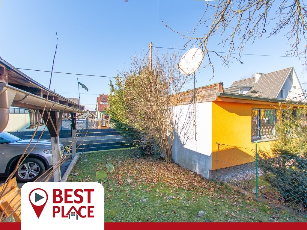 VERMIETET: Wohnung im OG mit Garten - auch für Tierfreunde