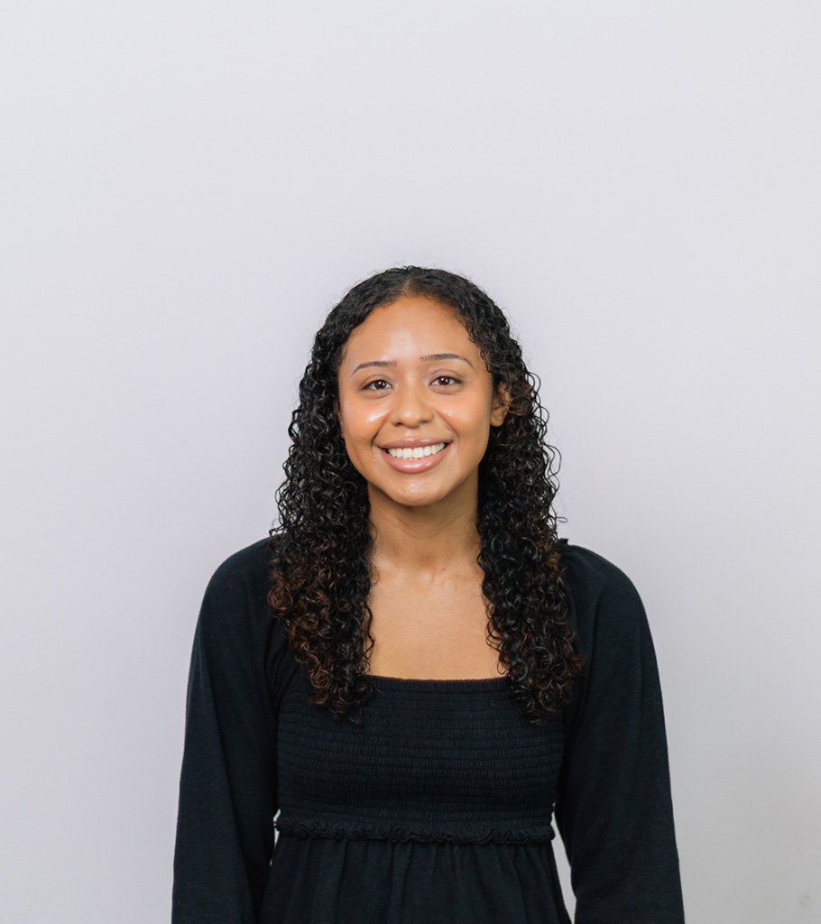 a happy looking smiling woman