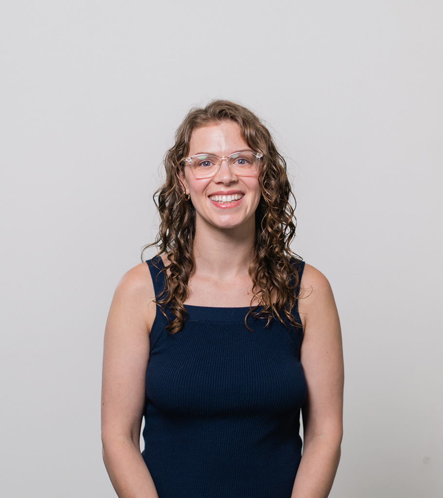 a happy looking smiling woman