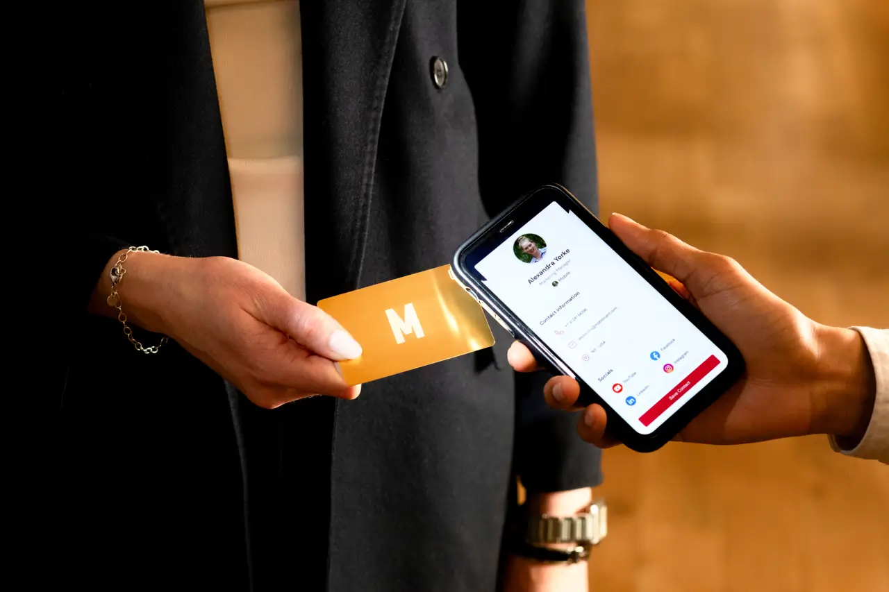 Elevate Your Networking Game with Mobilo's Array of Customizable Card Types