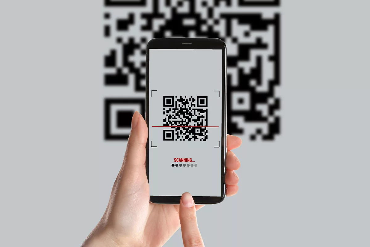person scanning - How QR Codes Work