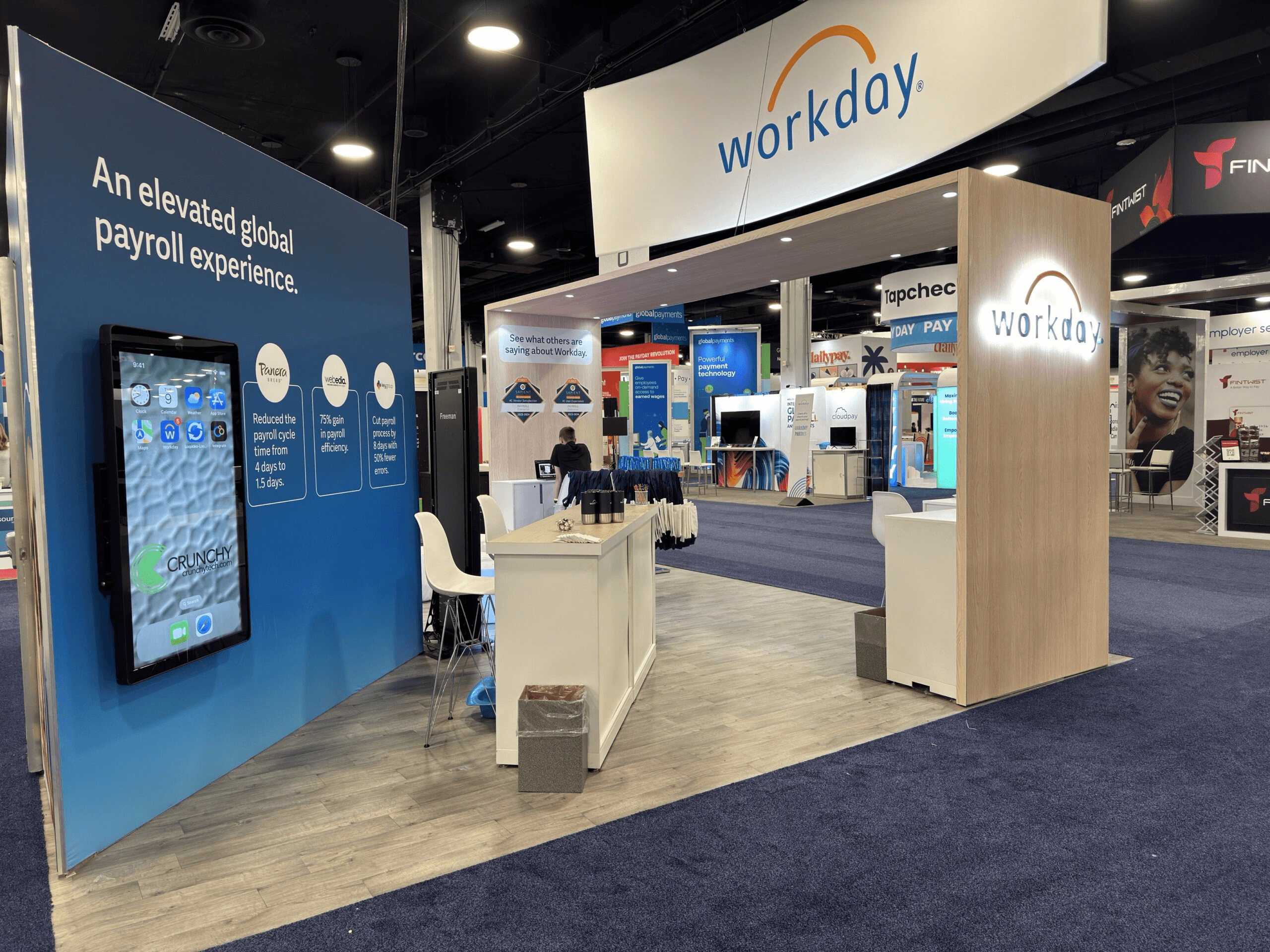B2B Trade Show Best Practices - leverage pre content social