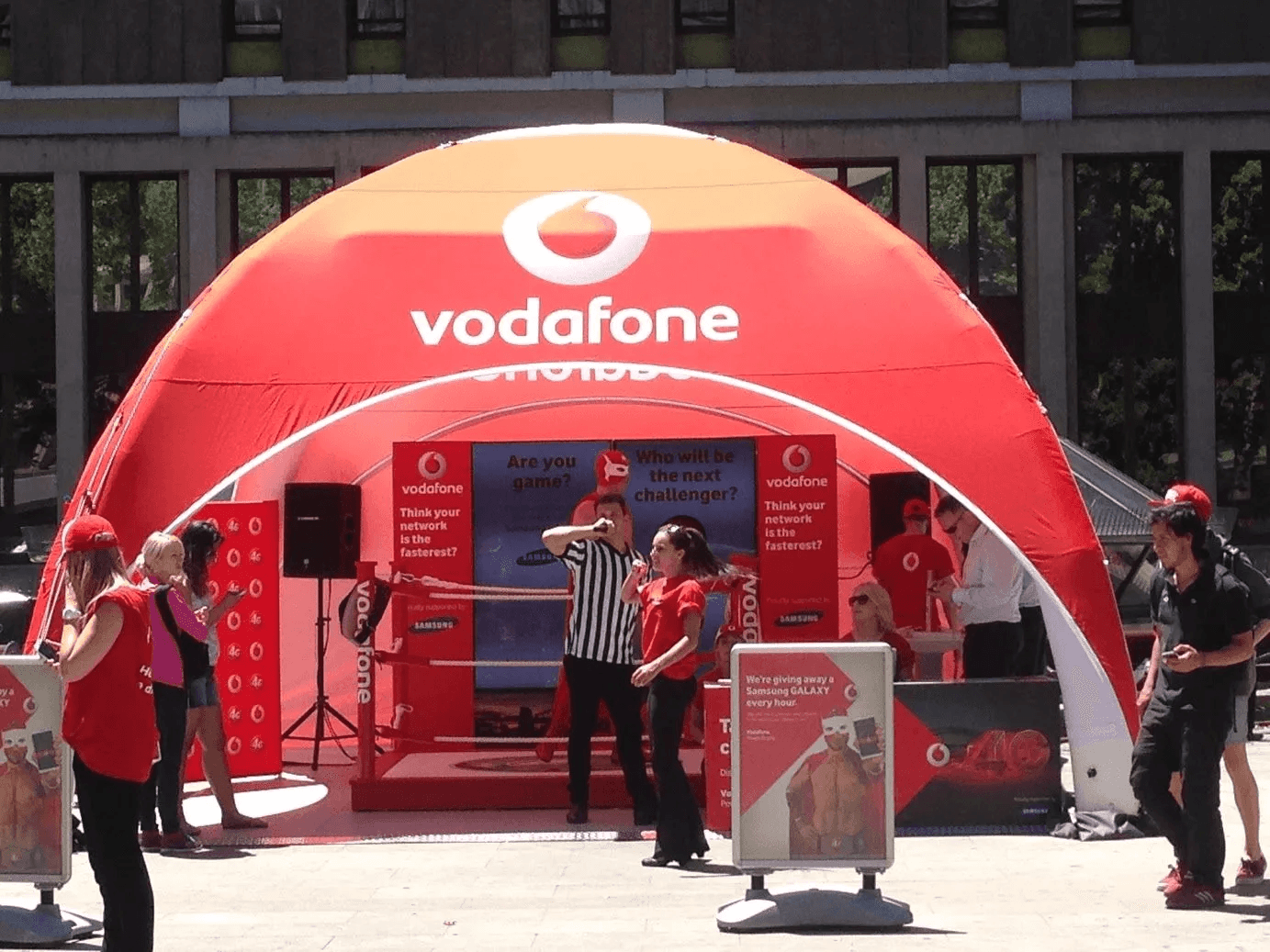 Vodafone promotional dome setup outdoor - Trade Show Booth Ideas to Attract Visitors