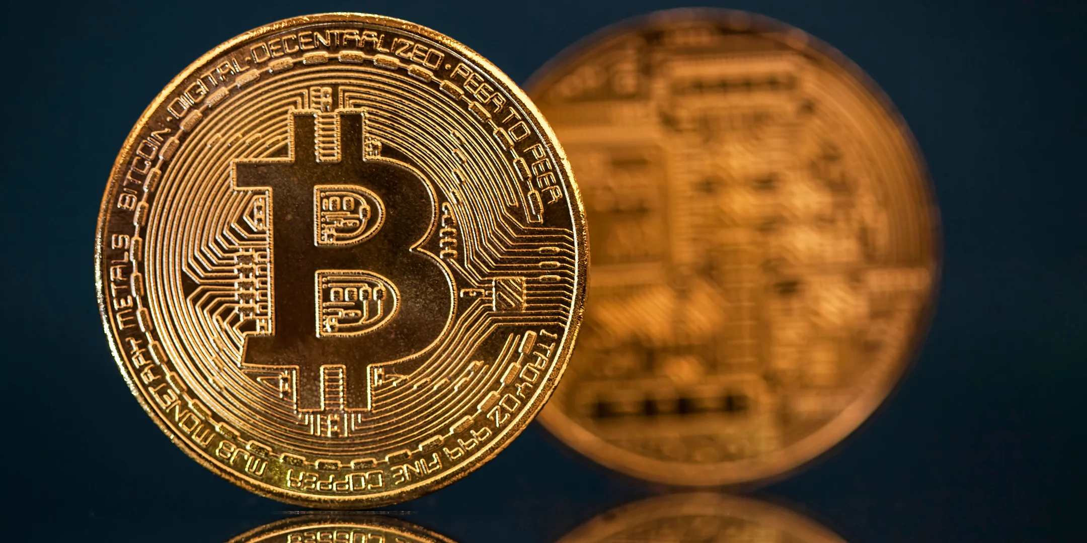 Zwei Bitcoin Münzen