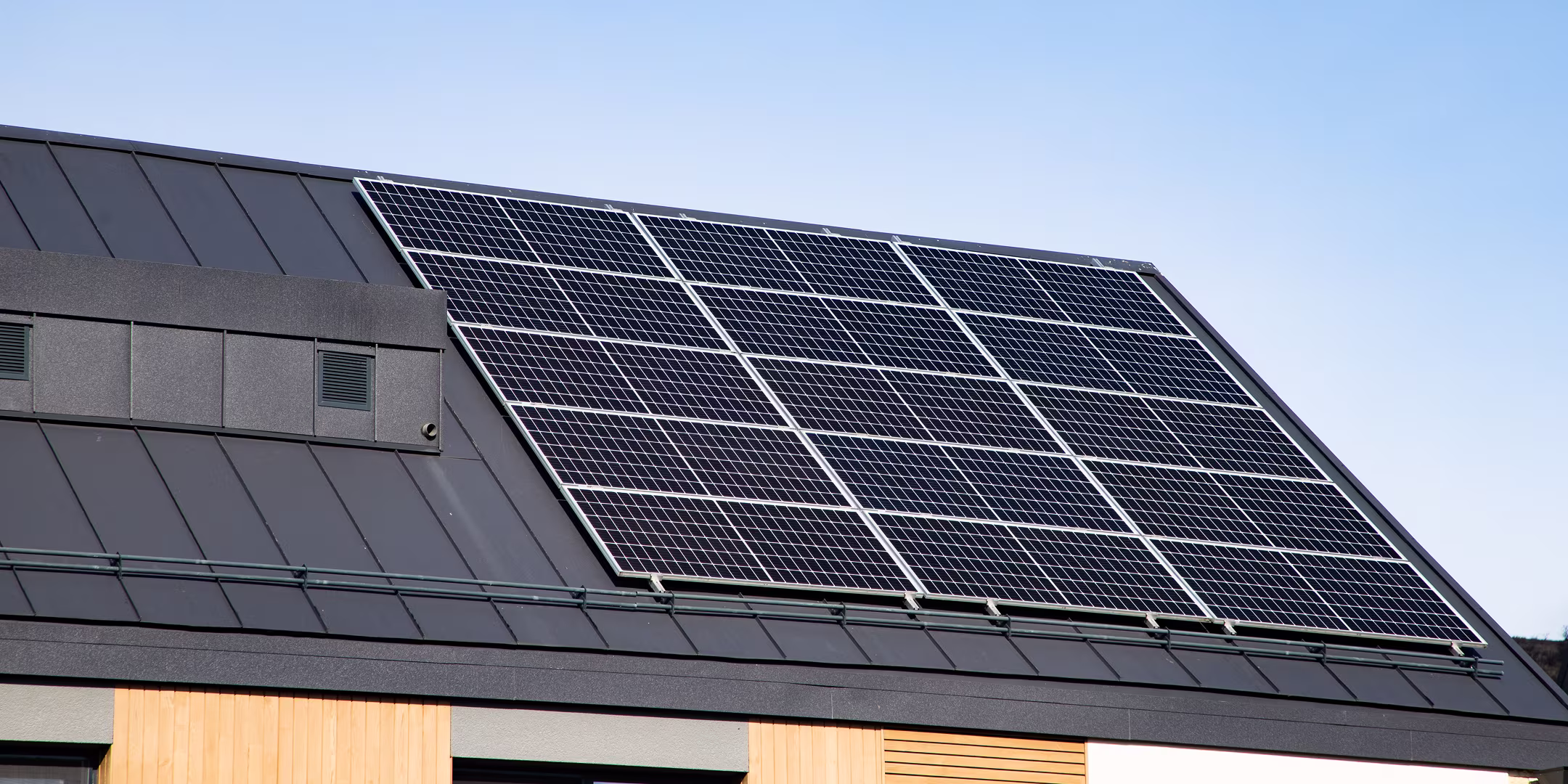 Solarpanele auf dem Dach