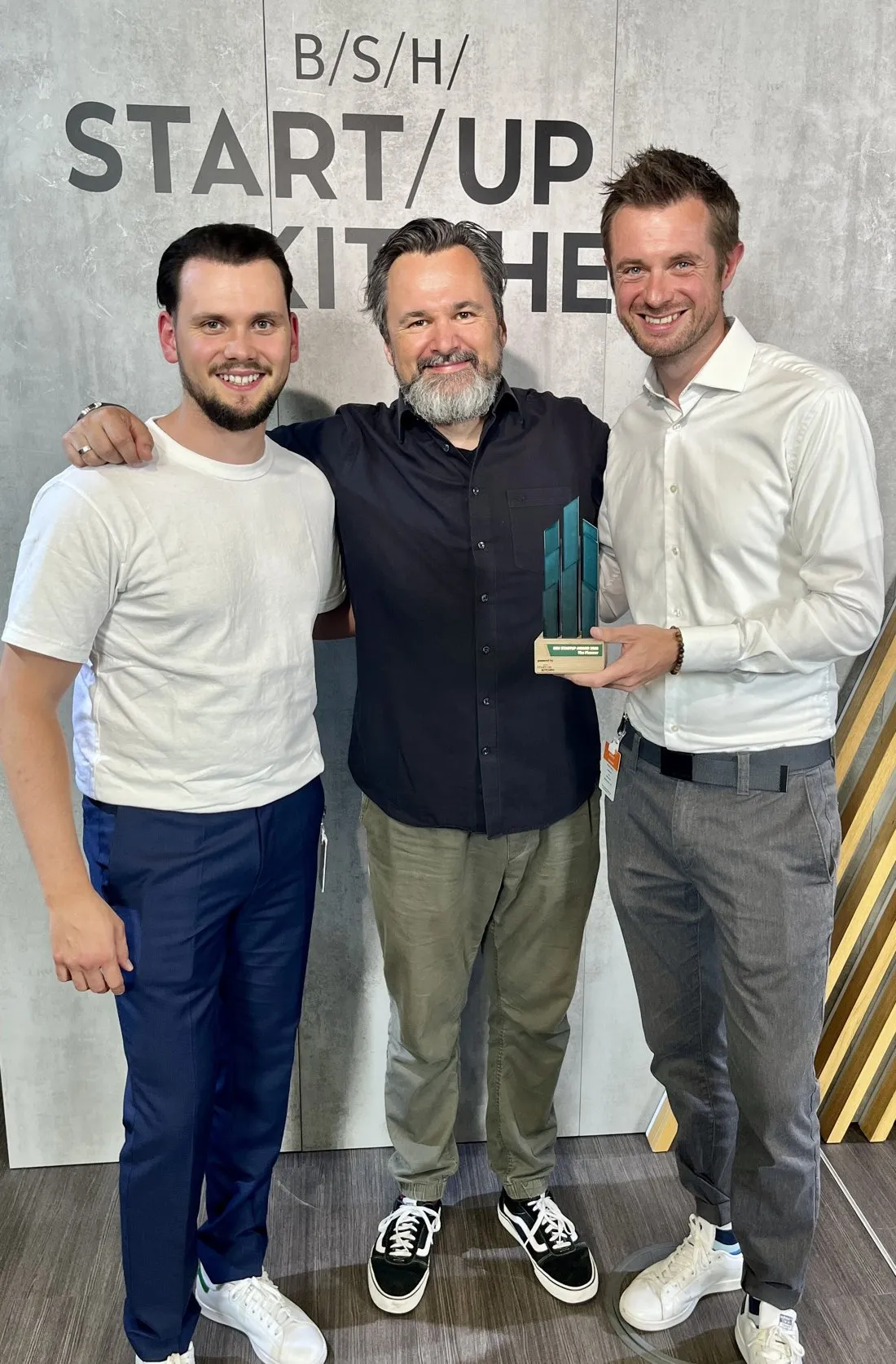 The Horizon team with the BSH Start/up Award The Pioneer 2023