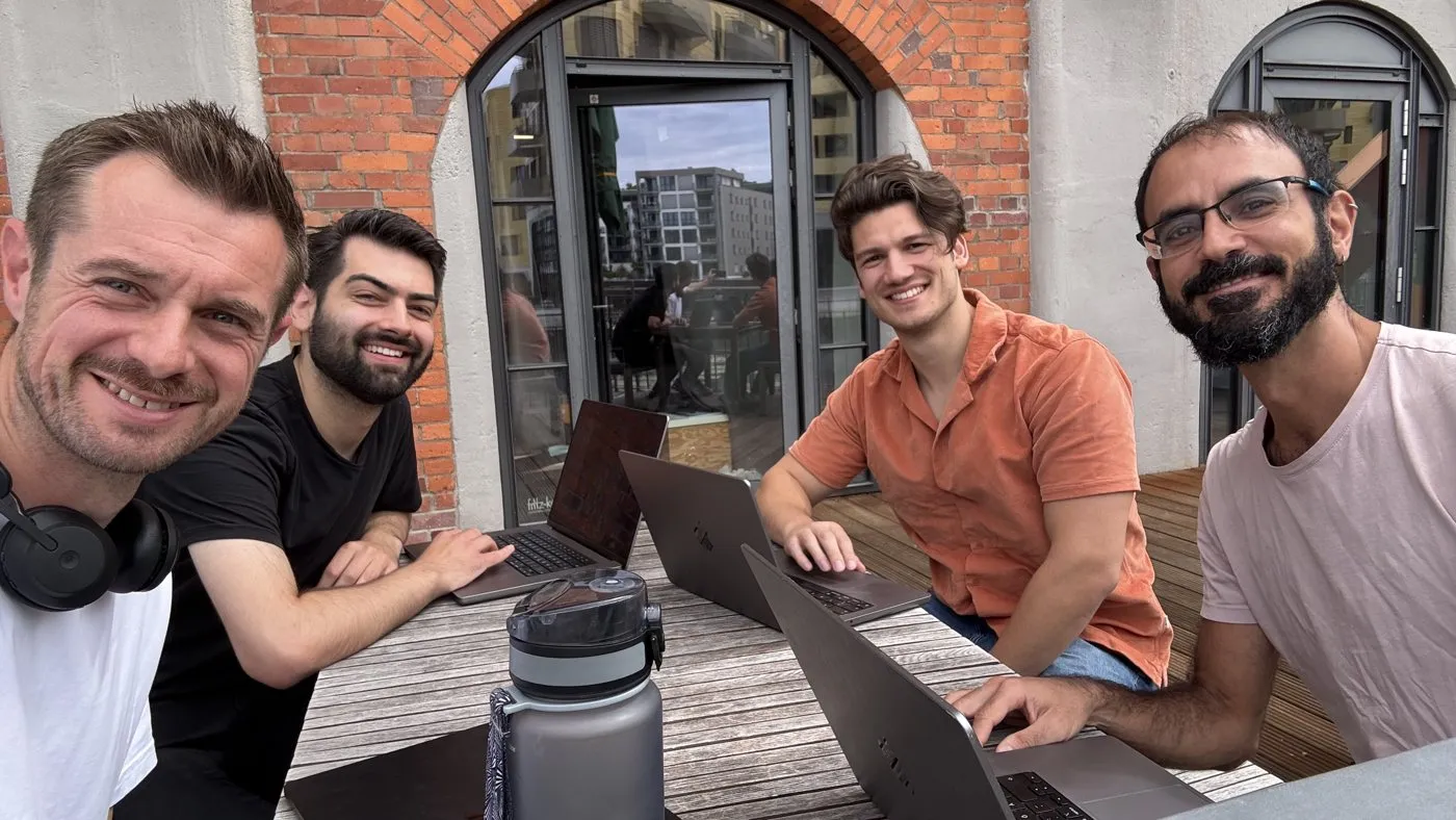 A working day with the Horizon team