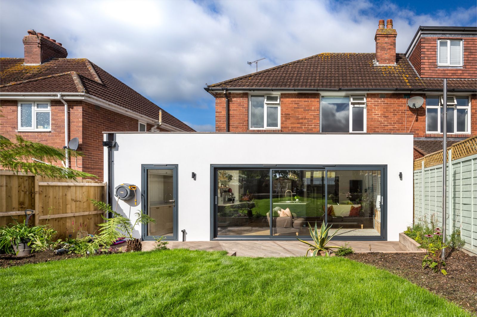 Modular house extensions