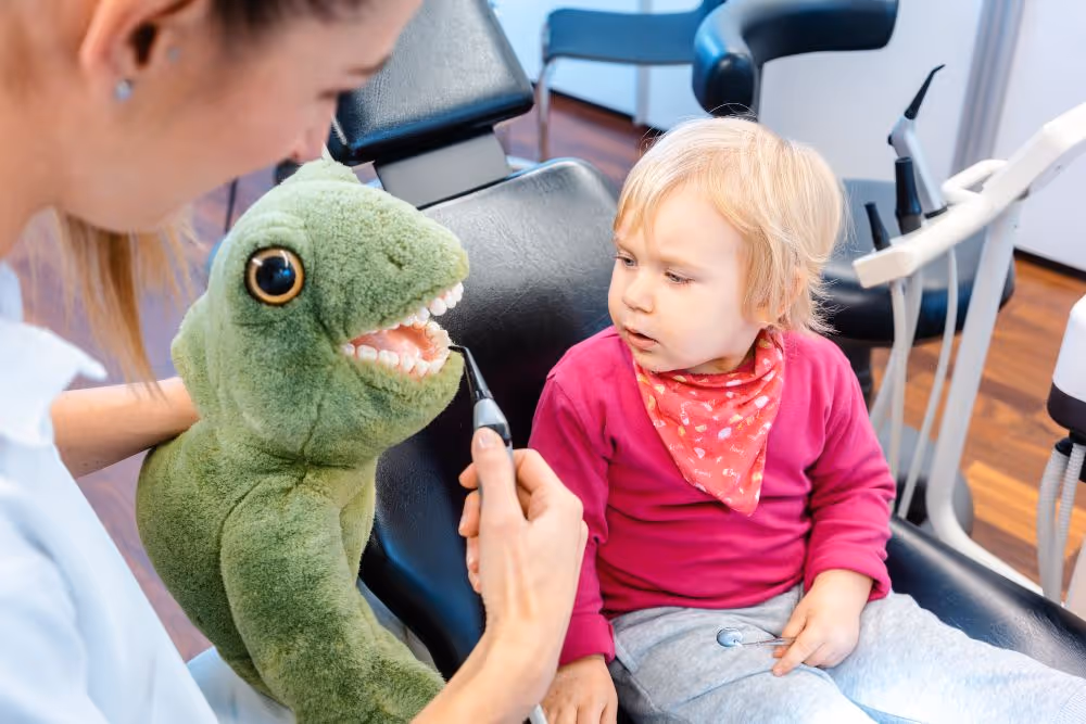 child at the dentist