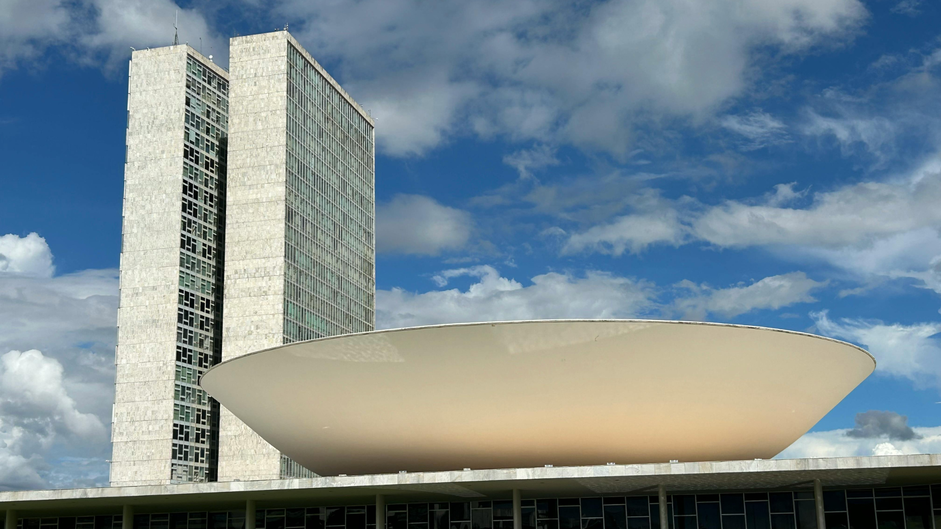 Governo Digital 4.0: Decifrando a Arquitetura Técnica do gov.br e Estratégias de Digital Government