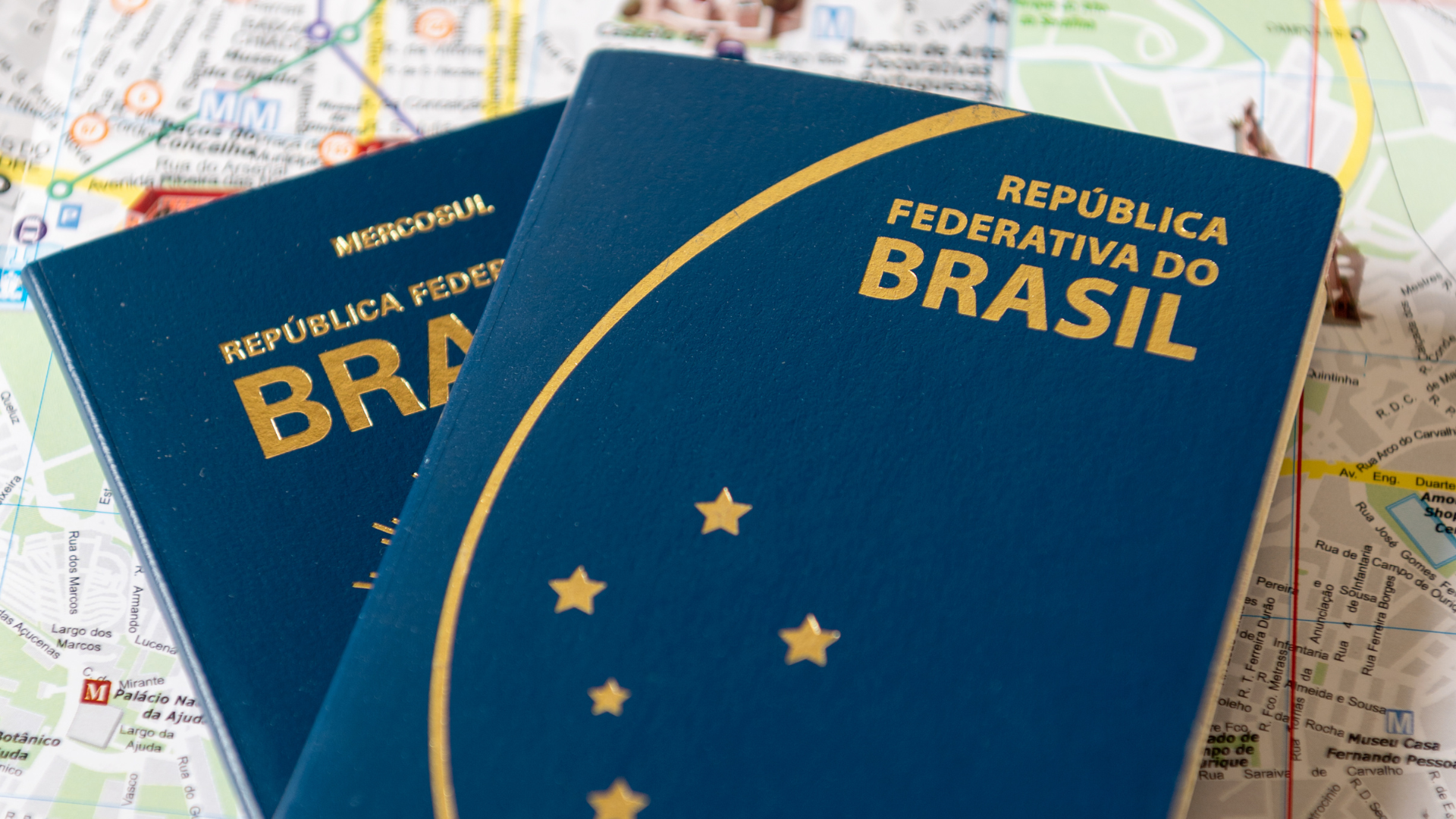 Viaje com Inteligência: Como Agentes Autônomos Estão Redefinindo o Planejamento de Viagens com IA