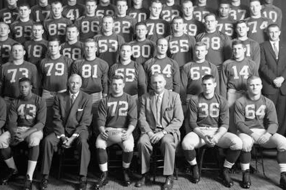Old-football-team