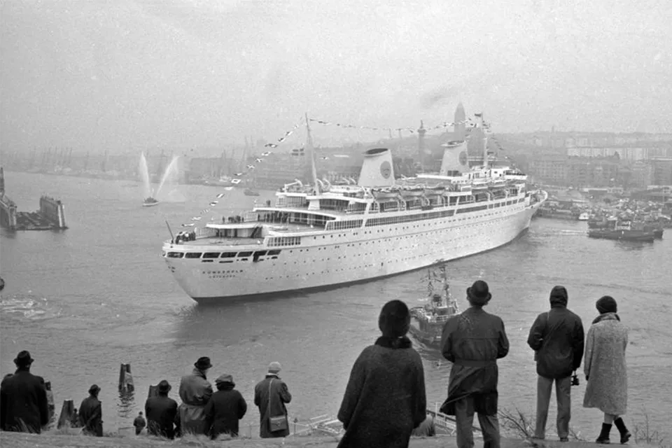 Kungsholm Gothenburg port-22