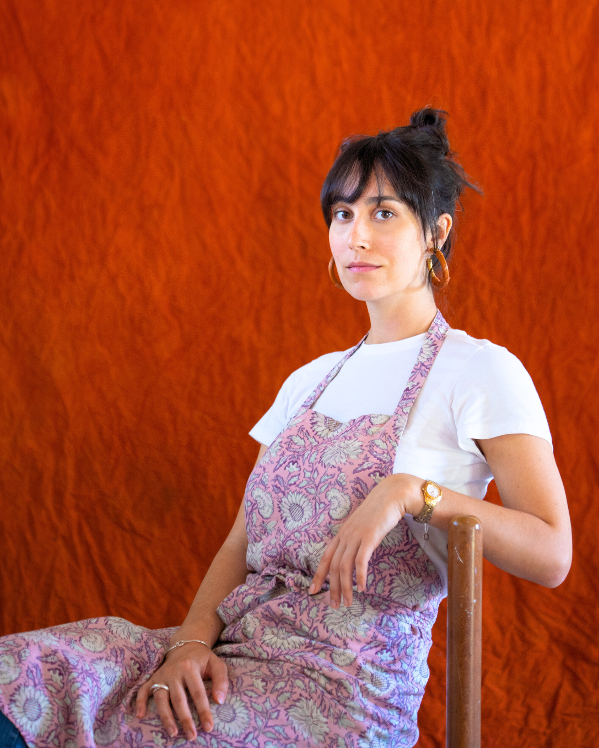 Portrait of Alice Magne, a visual artist specializing in natural dyes, represented by Studio Artera