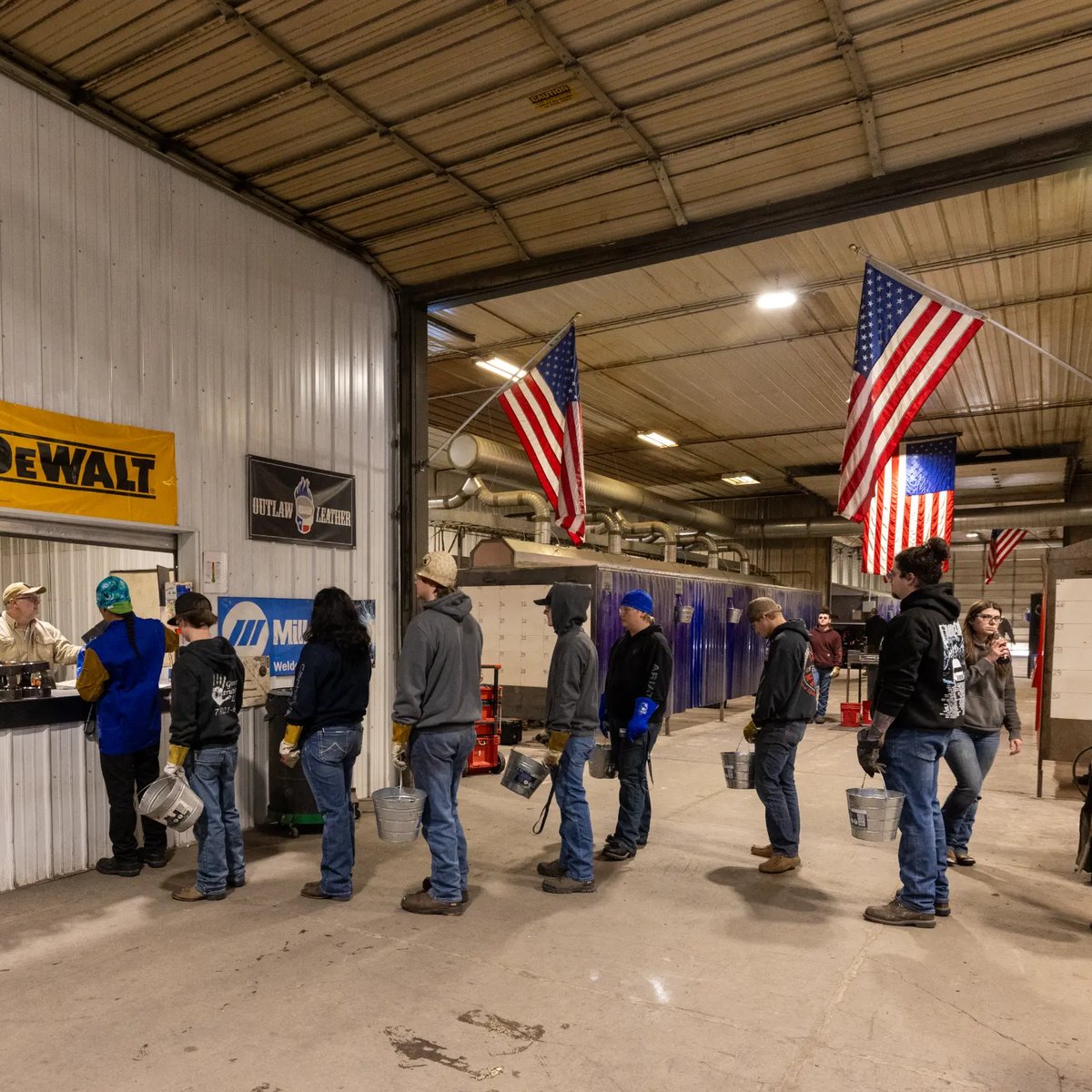 How Do Refresher Welding Courses Help With Career Advancement?