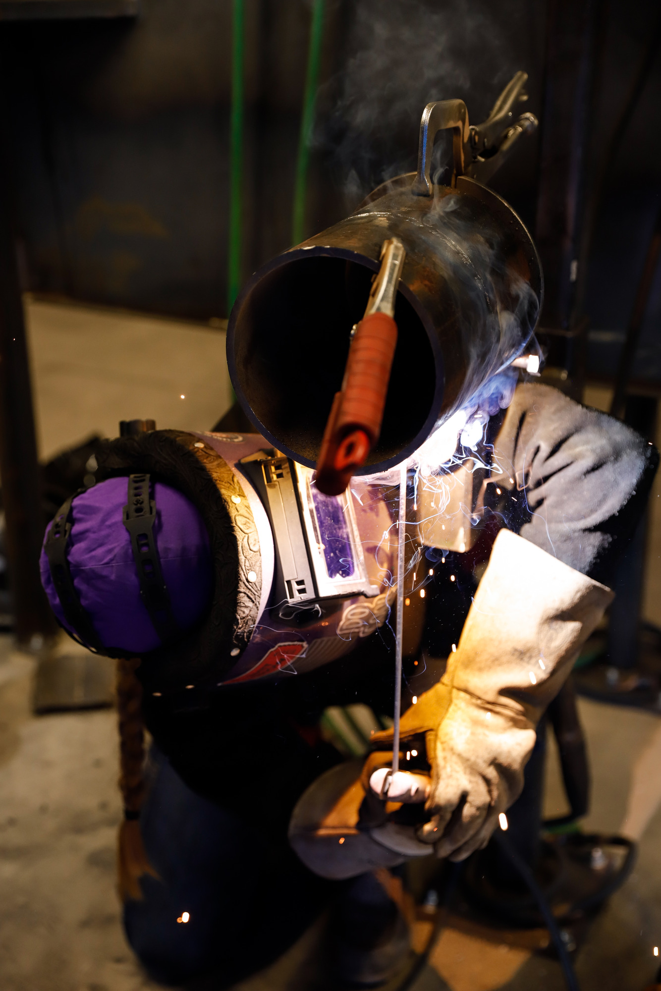 Which Is Better: A 12-Week or 24-Week Welding Program?