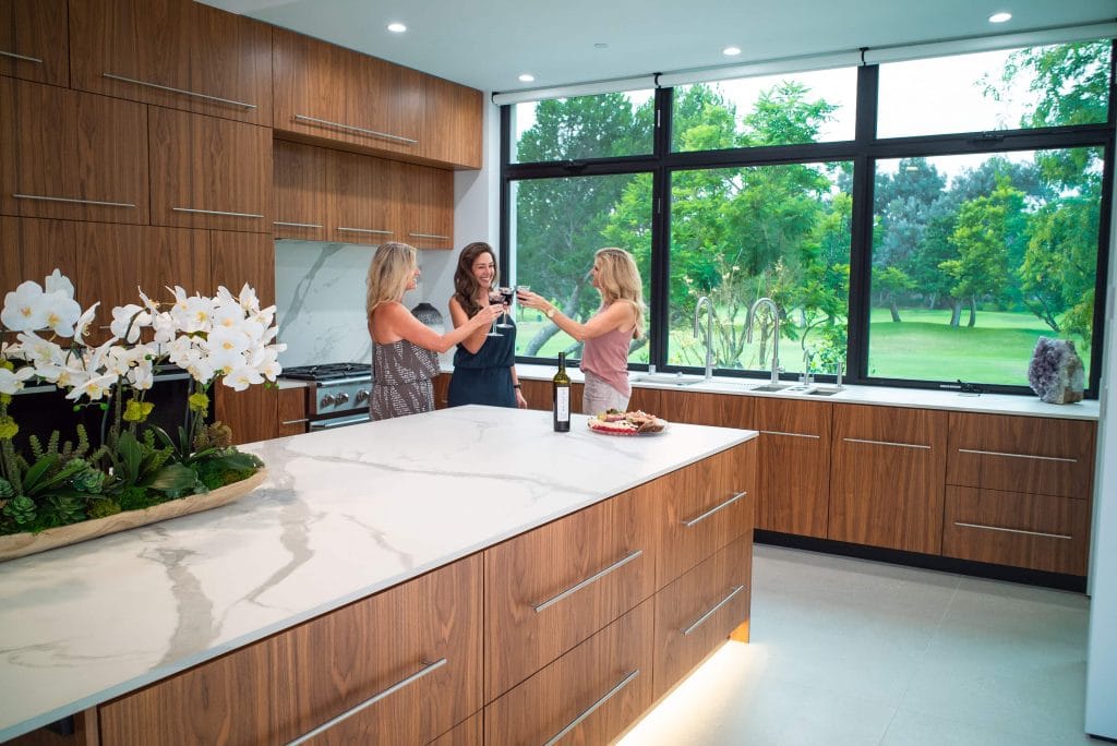 Lifestyle marketing image for 6691 Country Circle, Huntington Beach kitchen