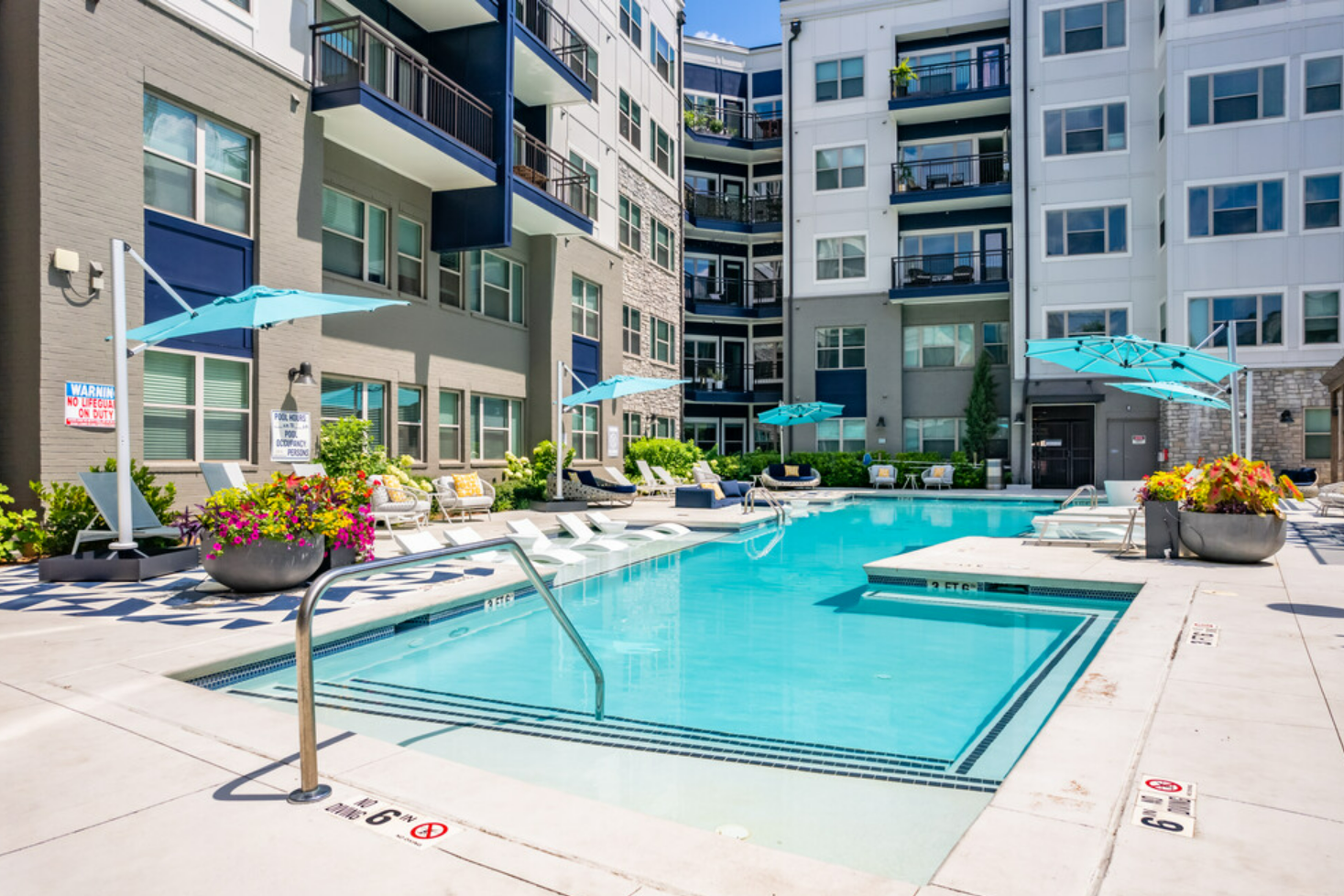 The saltwater pool deck at Ayla on Krog