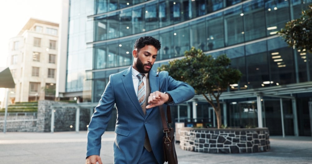 Mazāk steigas, mazāk tēriņu: kā dzīves temps ietekmē budžetu