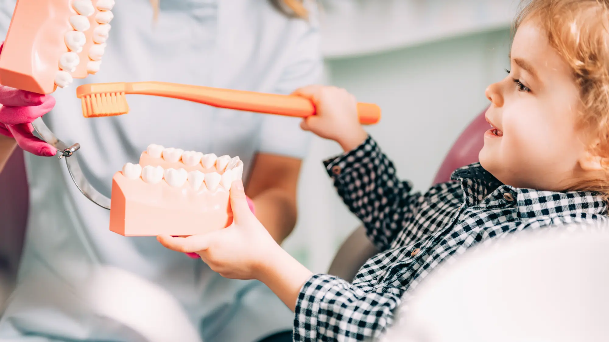 Pediatric Dentist vs. General Dentist: Making the Best Choice for Your Child’s Smile
